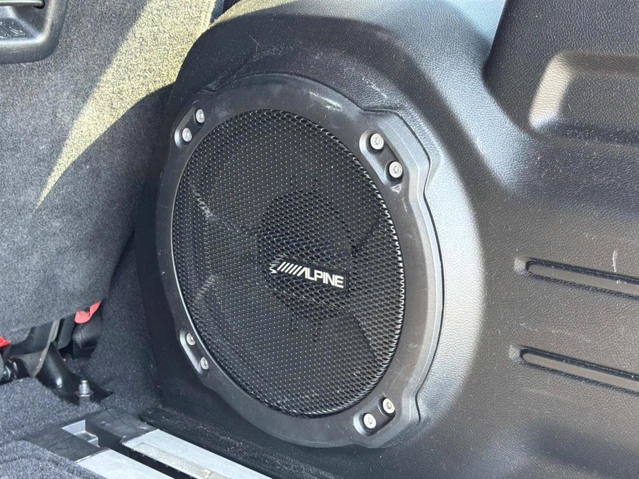 Used 2019 Jeep Wrangler Unlimited Rubicon w/ Advanced Safety Group image 12