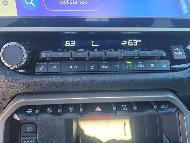 Used 2025 Toyota Tundra Limited image 22