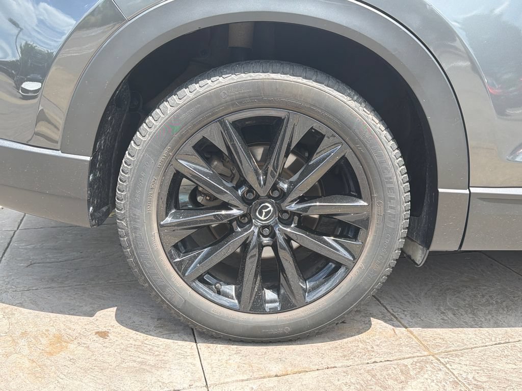 Used 2023 MAZDA CX-9 Touring Plus AWD/4WD image 14