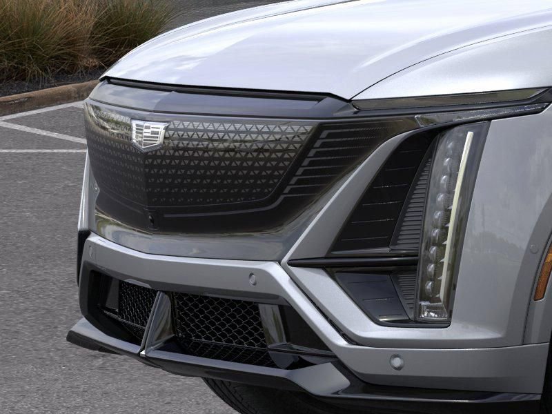New 2026 Cadillac Lyriq V AWD/4WD image 13