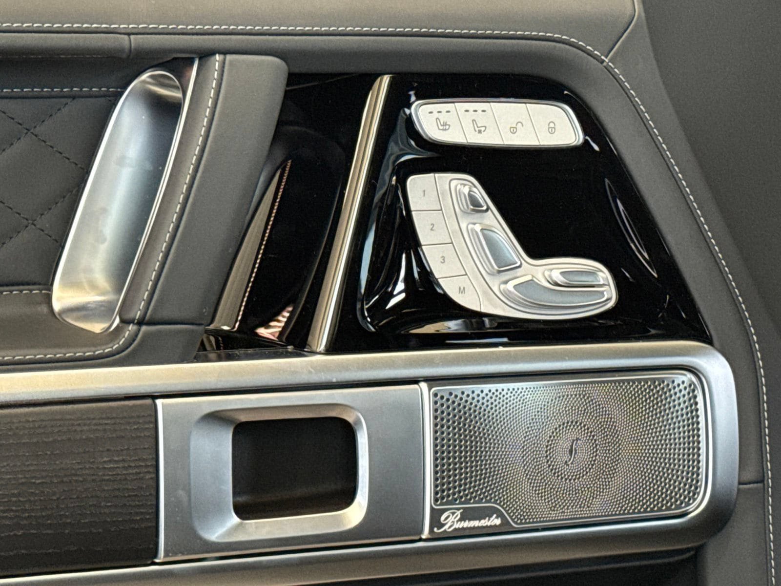 New 2027 Mercedes-Benz G 63 AMG 4MATIC image 13