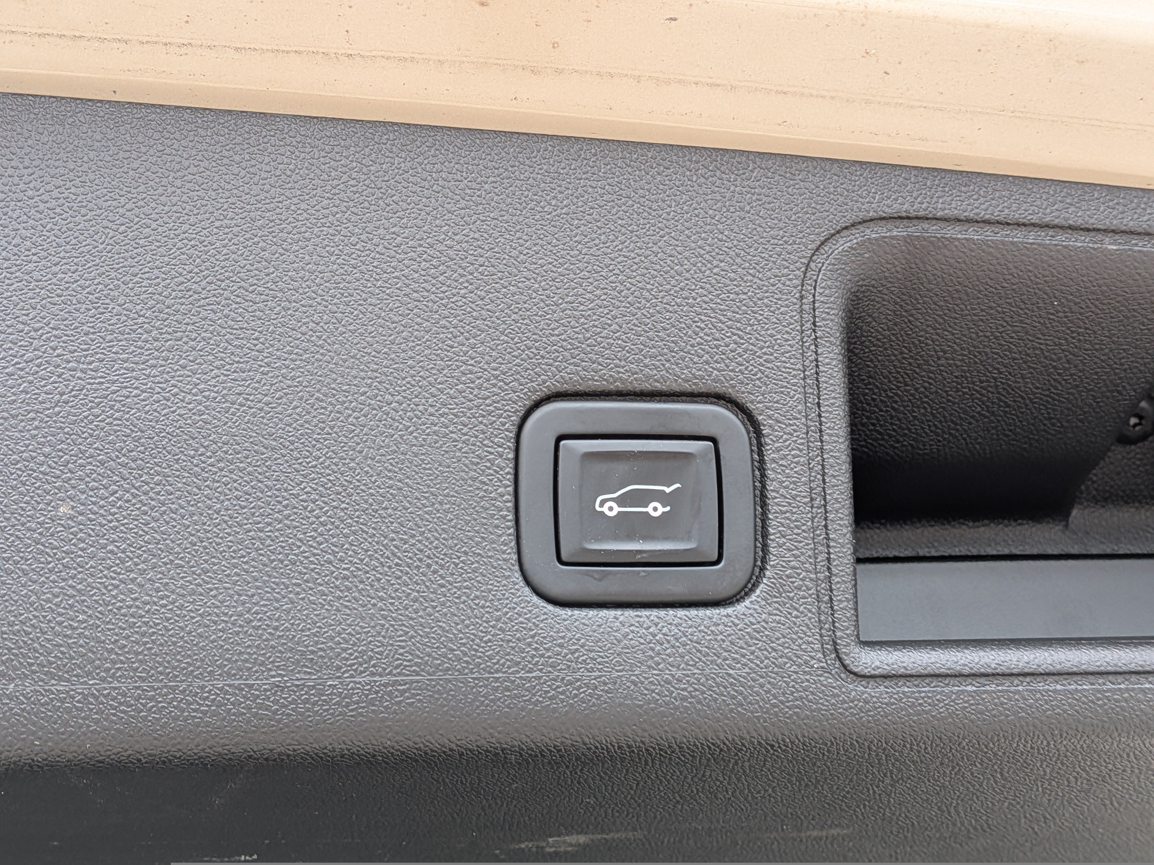 Used 2022 GMC Terrain AT4 w/ Infotainment Package II AWD/4WD image 14