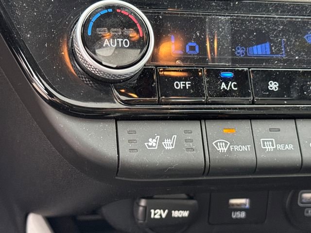 Certified 2023 Hyundai Elantra Limited w/ Cargo Package image 24