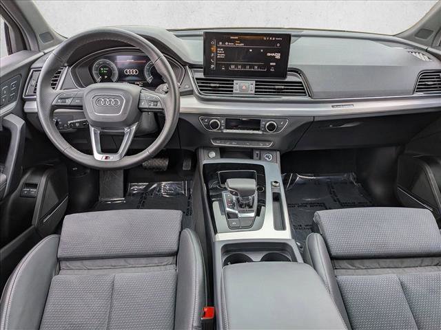 Used 2024 Audi Q5 e Premium Plus AWD/4WD image 22