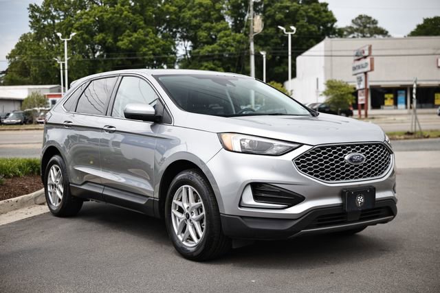 Used 2024 Ford Edge SEL AWD/4WD image 14