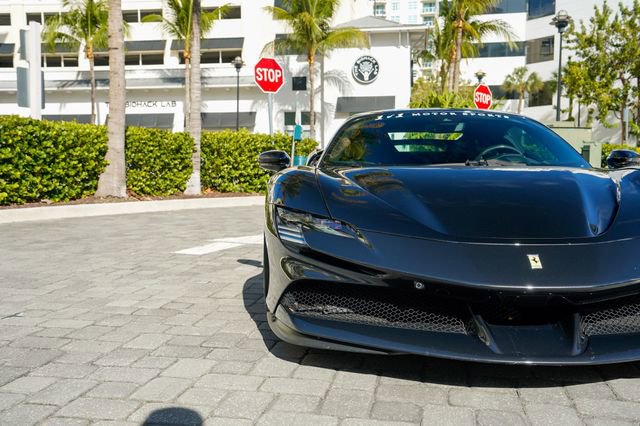 Used 2021 Ferrari SF90 Stradale image 6