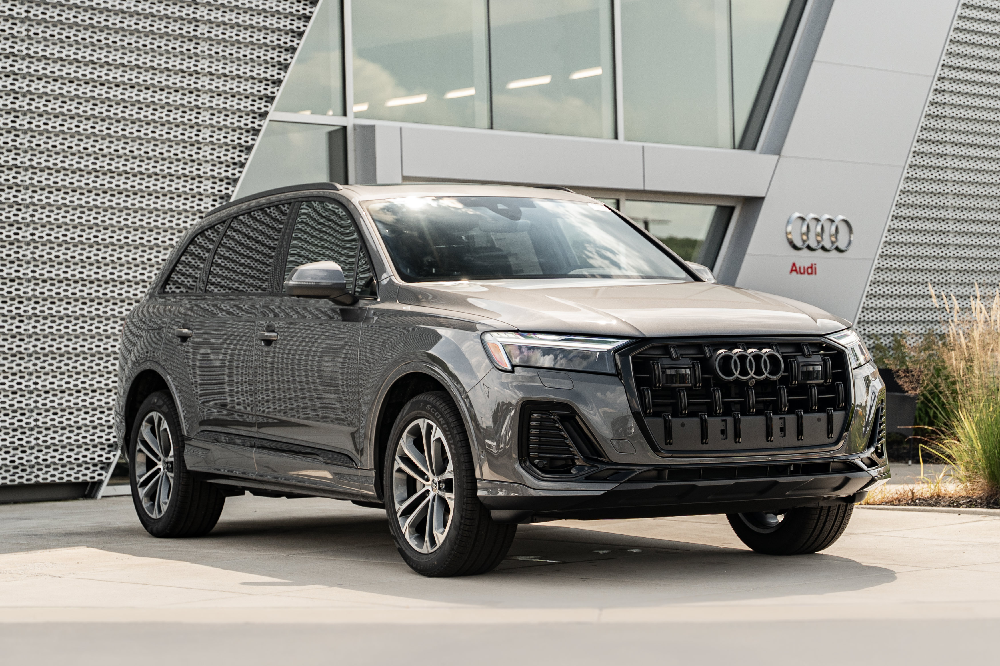 New 2026 Audi Q7 2.0T Premium AWD/4WD image 1