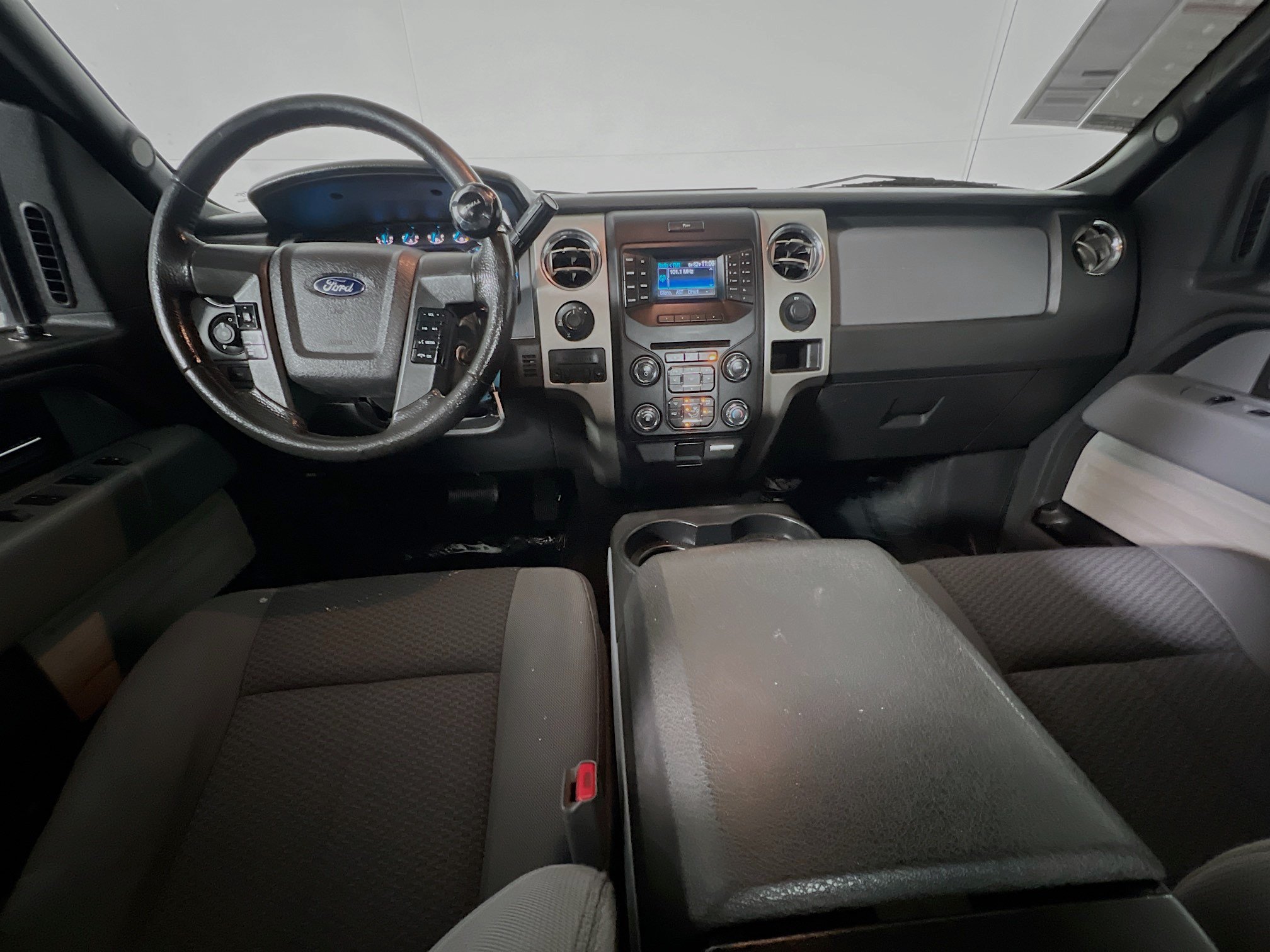 Used 2014 Ford F150 XLT w/ Equipment Group 302A Luxury AWD/4WD image 29