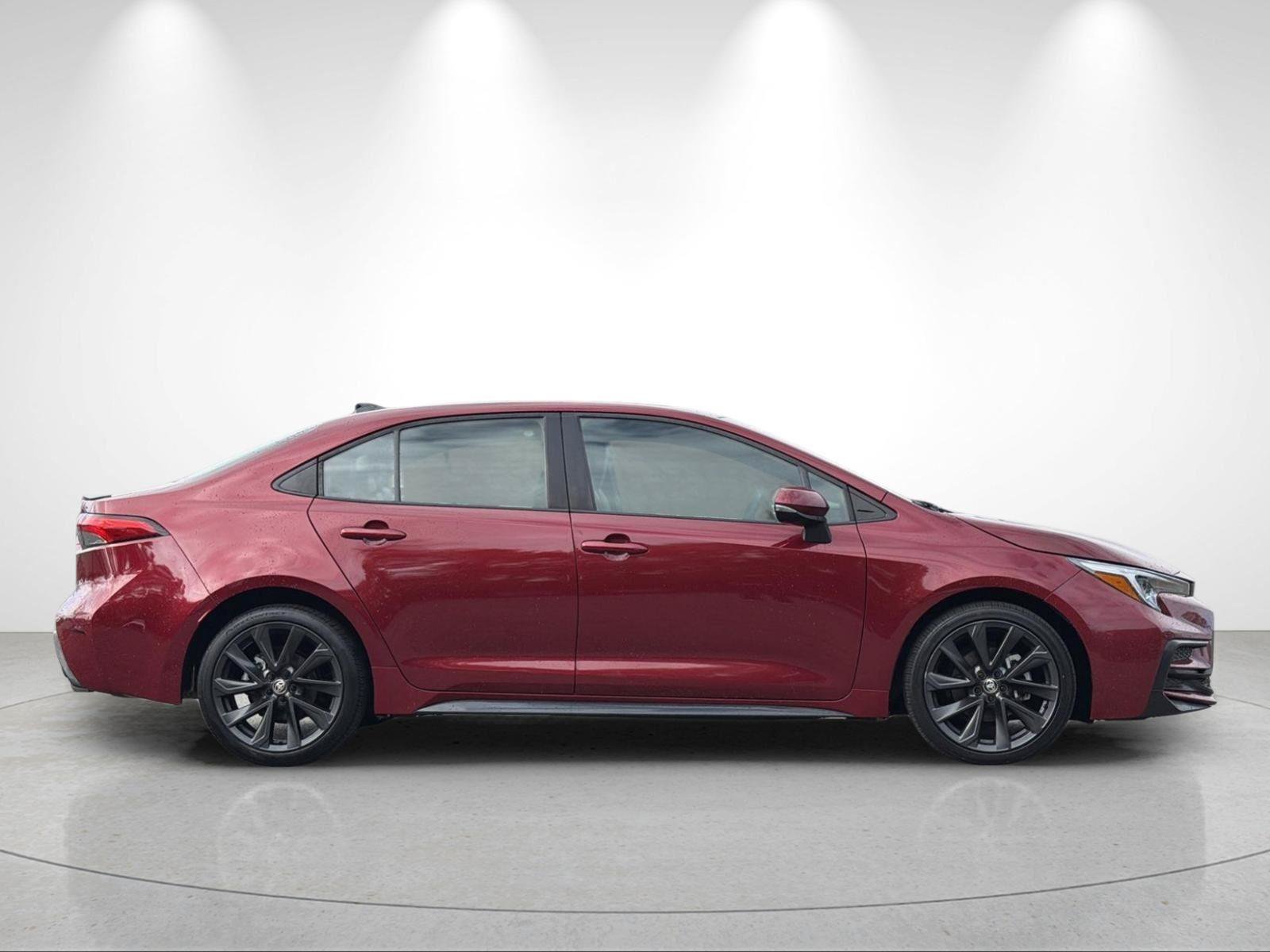 Used 2023 Toyota Corolla XSE FWD image 6
