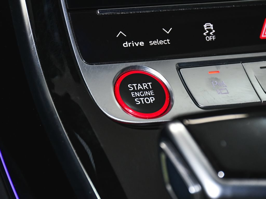 Used 2023 Audi S8 w/ S8 Executive Package AWD/4WD image 37