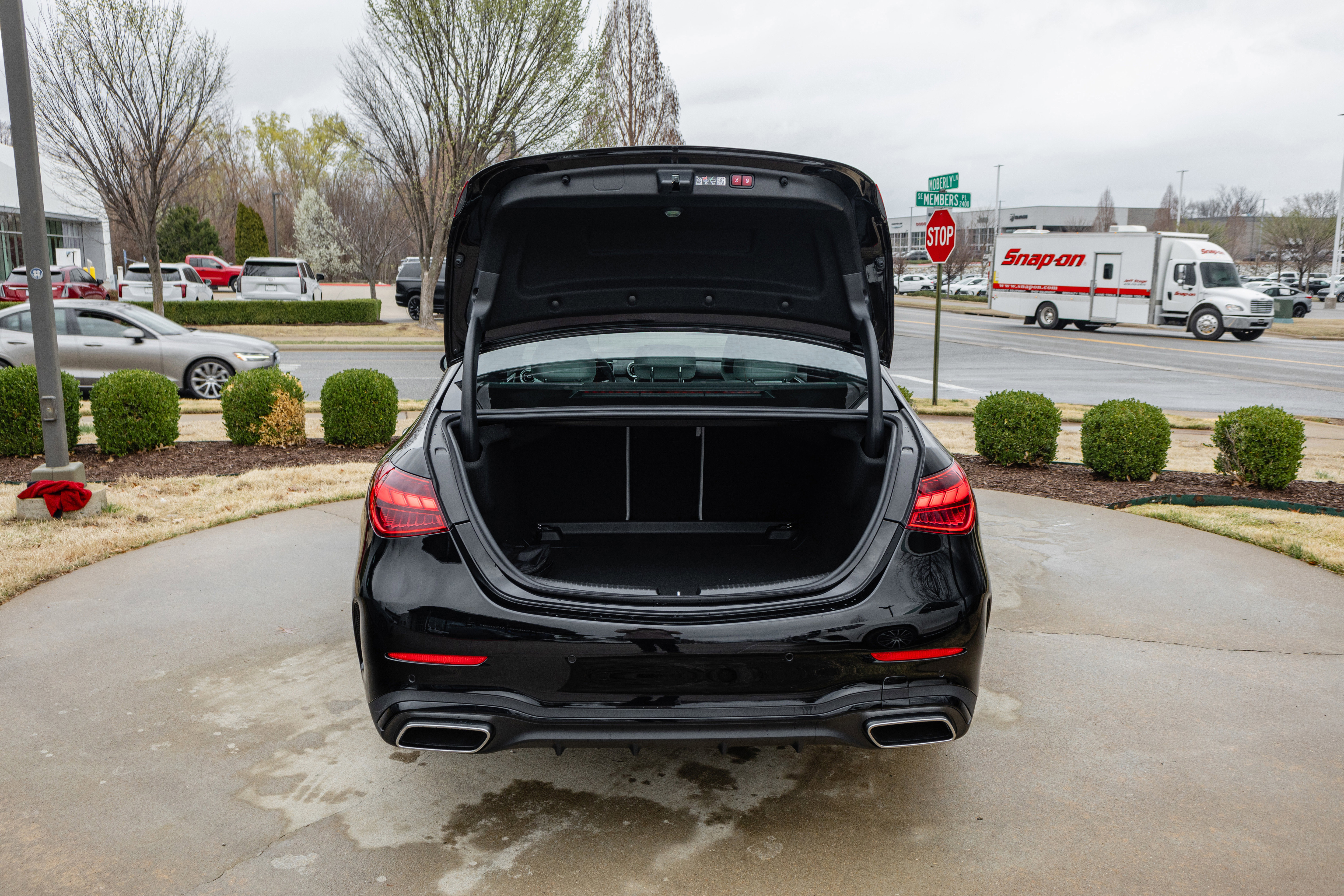 New 2026 Mercedes-Benz C 300 4MATIC Sedan image 23