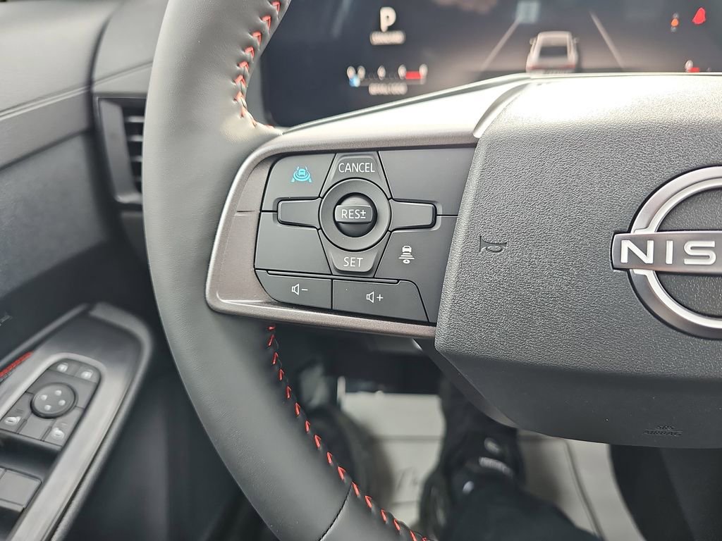 New 2026 Nissan Sentra SR w/ SR Premium Package FWD image 19