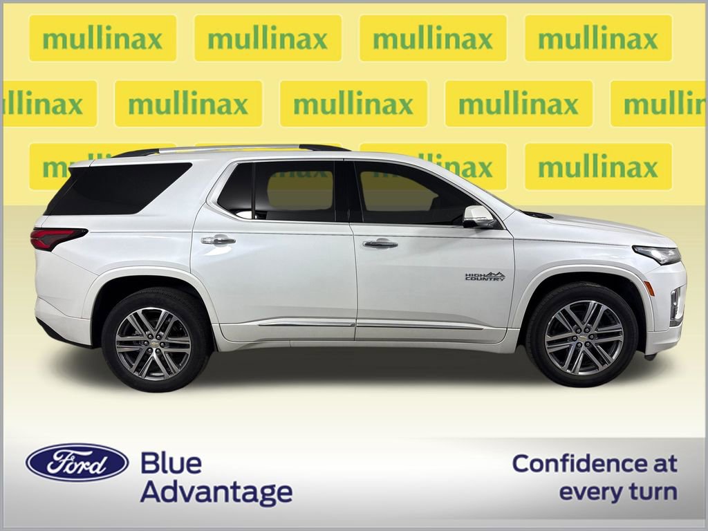 Used 2023 Chevrolet Traverse High Country FWD video 2