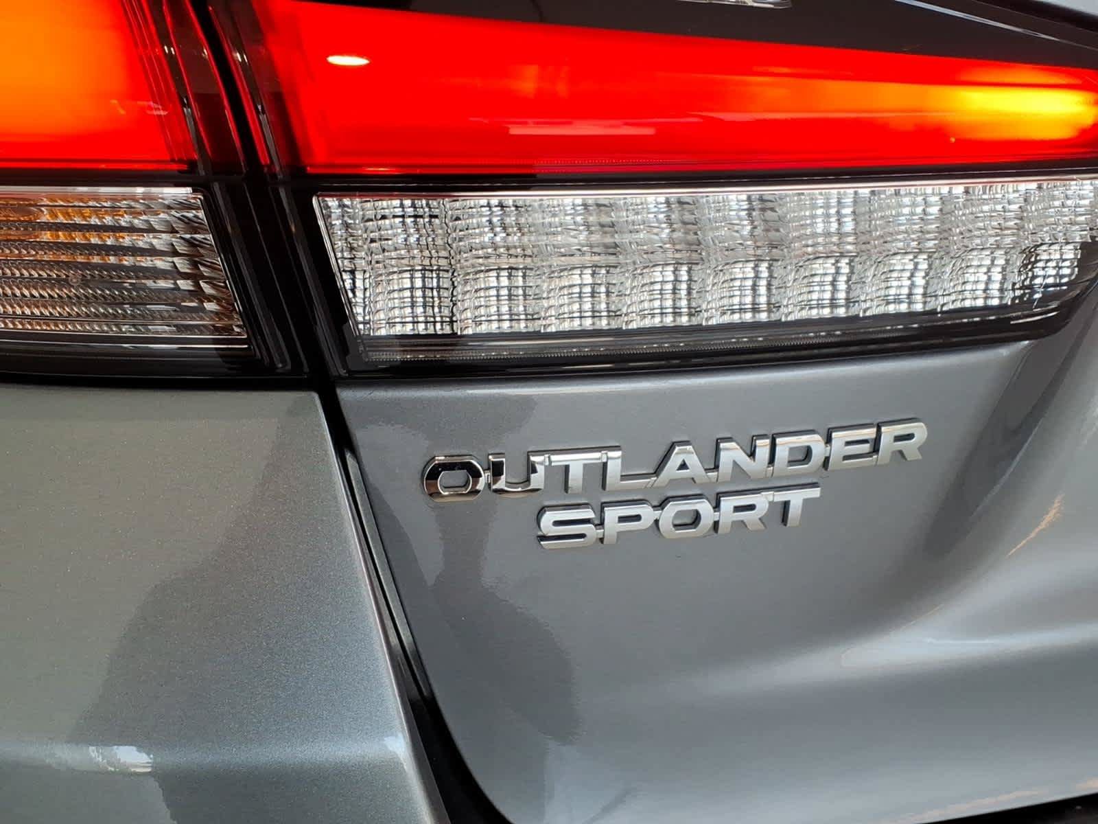 Used 2024 Mitsubishi Outlander Sport SE AWD/4WD image 8