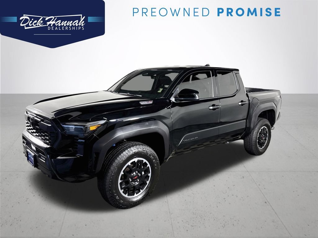 Used 2025 Toyota Tacoma TRD Off-Road AWD/4WD image 1