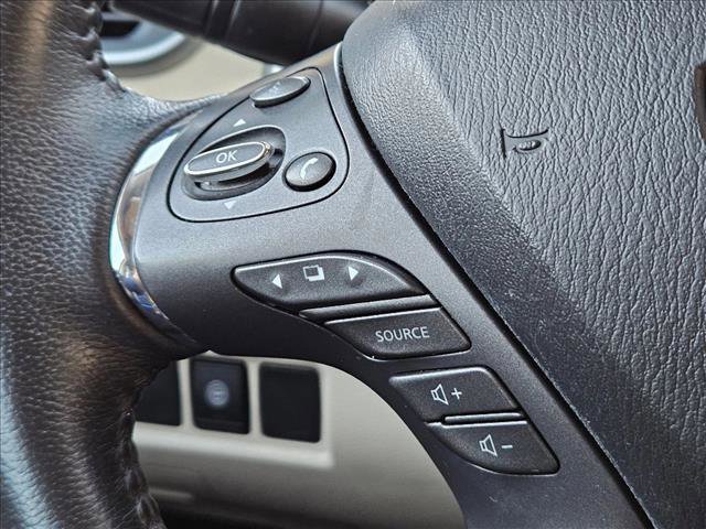 Used 2023 Nissan Murano SV image 17