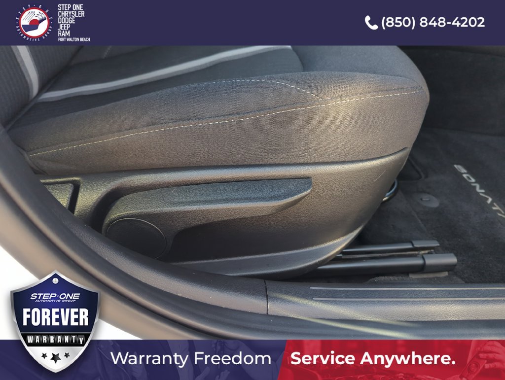 Used 2025 Hyundai Sonata SEL FWD image 33
