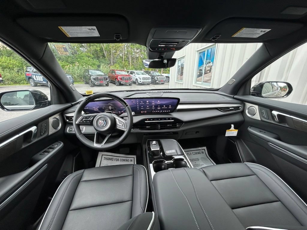 New 2027 Buick Enclave Avenir w/ LPO, Floor Liner Package AWD/4WD image 15