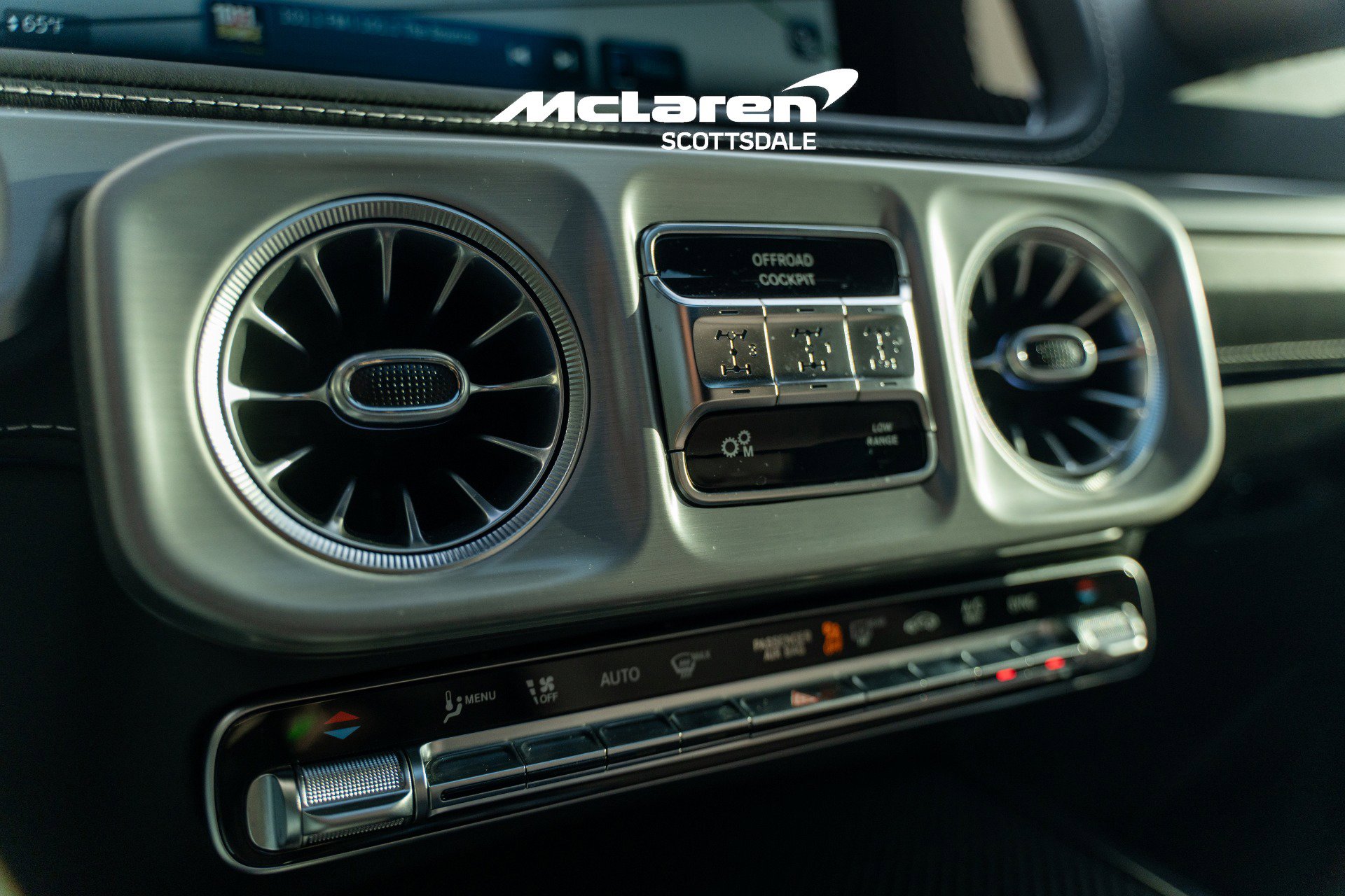 Used 2025 Mercedes-Benz G 63 AMG AMG G 63 image 36