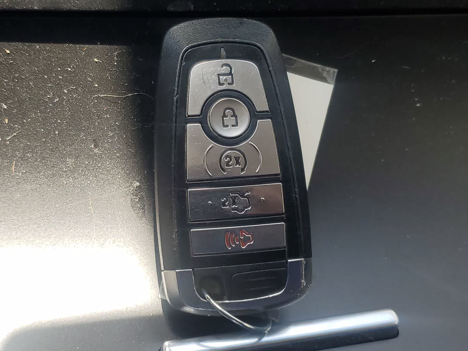 Used 2019 Ford Edge SEL w/ Equipment Group 201A FWD image 26
