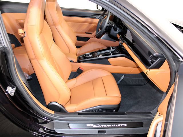 New 2026 Porsche 911 Carrera 4 GTS AWD/4WD image 26