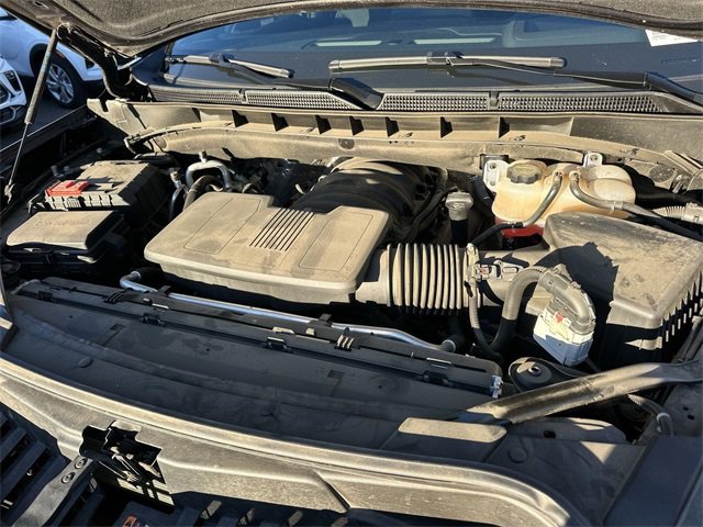 Used 2024 GMC Yukon XL AT4 w/ Technology Package image 29