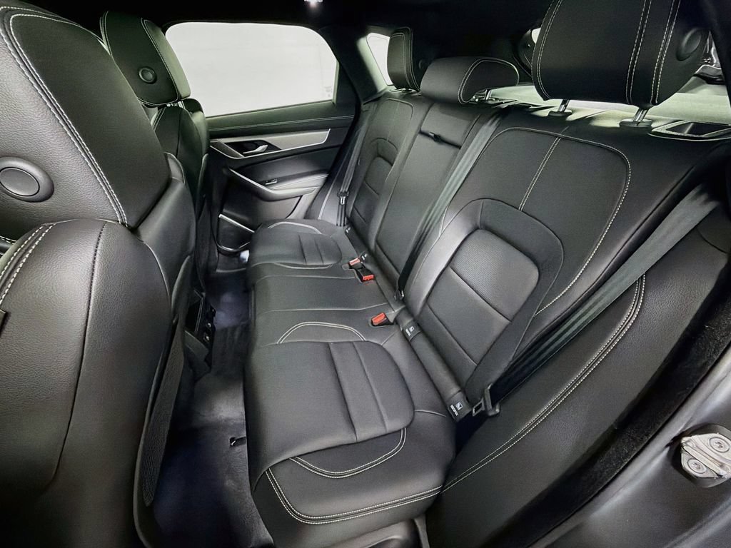 Certified 2025 Jaguar F-PACE R-Dynamic S AWD/4WD image 26