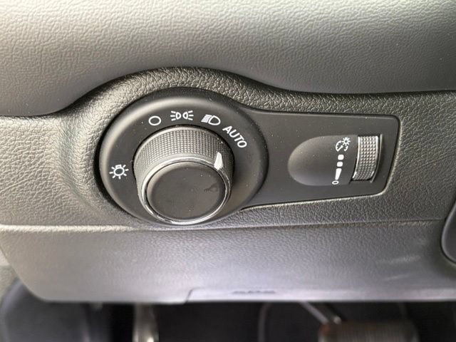 Used 2024 Dodge Durango GT AWD/4WD image 26