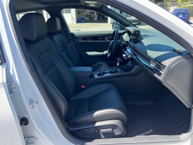 Used 2025 Honda Civic Sport Touring image 9