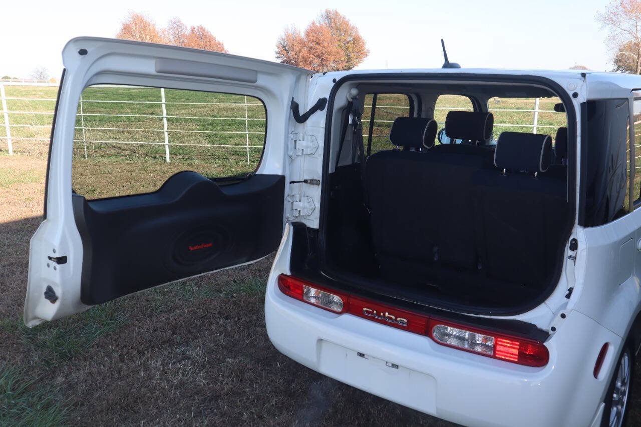 Used 2012 Nissan Cube 1.8 S w/ Indigo Limited Edition Pkg image 17