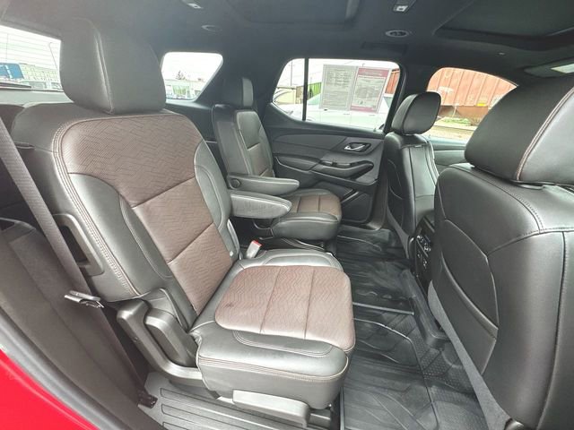 Used 2023 Chevrolet Traverse High Country w/ LPO, Floor Liner Package AWD/4WD image 28