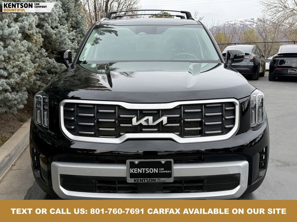 Used 2025 Kia Telluride S image 2
