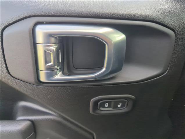 New 2026 Jeep Gladiator Sport AWD/4WD image 17
