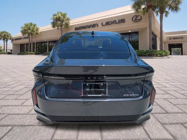 New 2026 Lexus ES 350e w/ Accessory Package (K3) FWD image 5