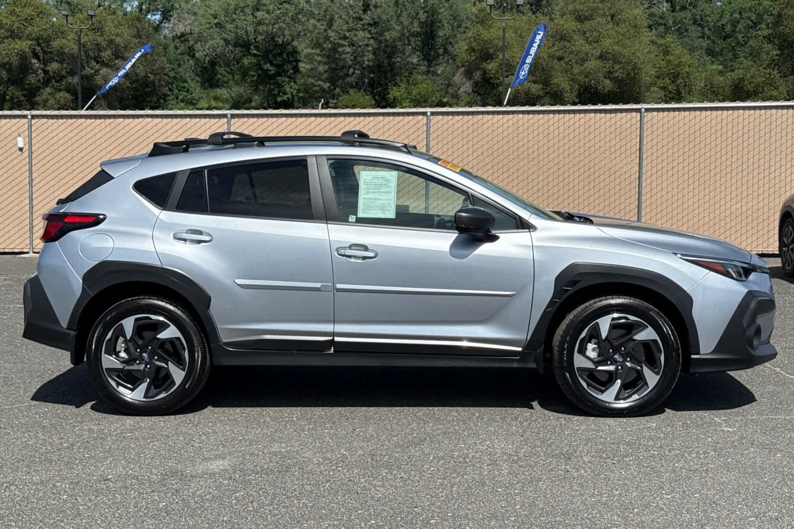 Used 2025 Subaru Crosstrek 2.5i Limited AWD/4WD image 2