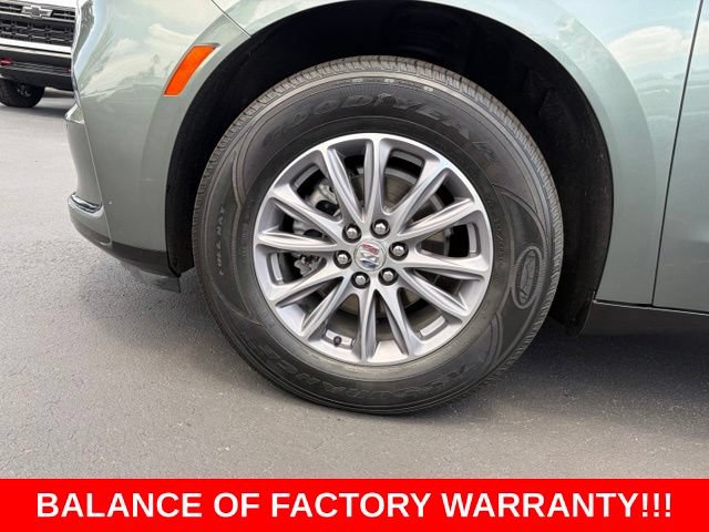 Used 2023 Buick Enclave Essence FWD image 9