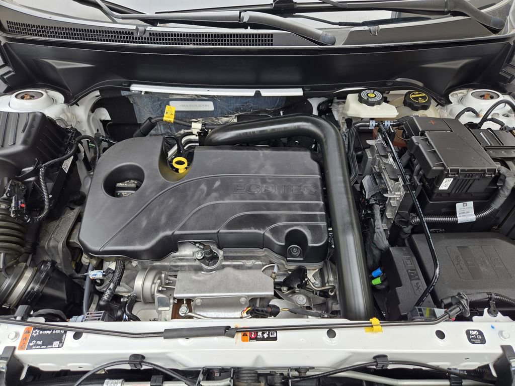 Used 2024 GMC Terrain AT4 image 20