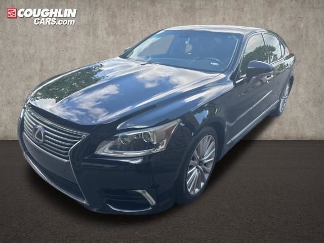 Used 2014 Lexus LS 460 AWD w/ Comfort Package image 2