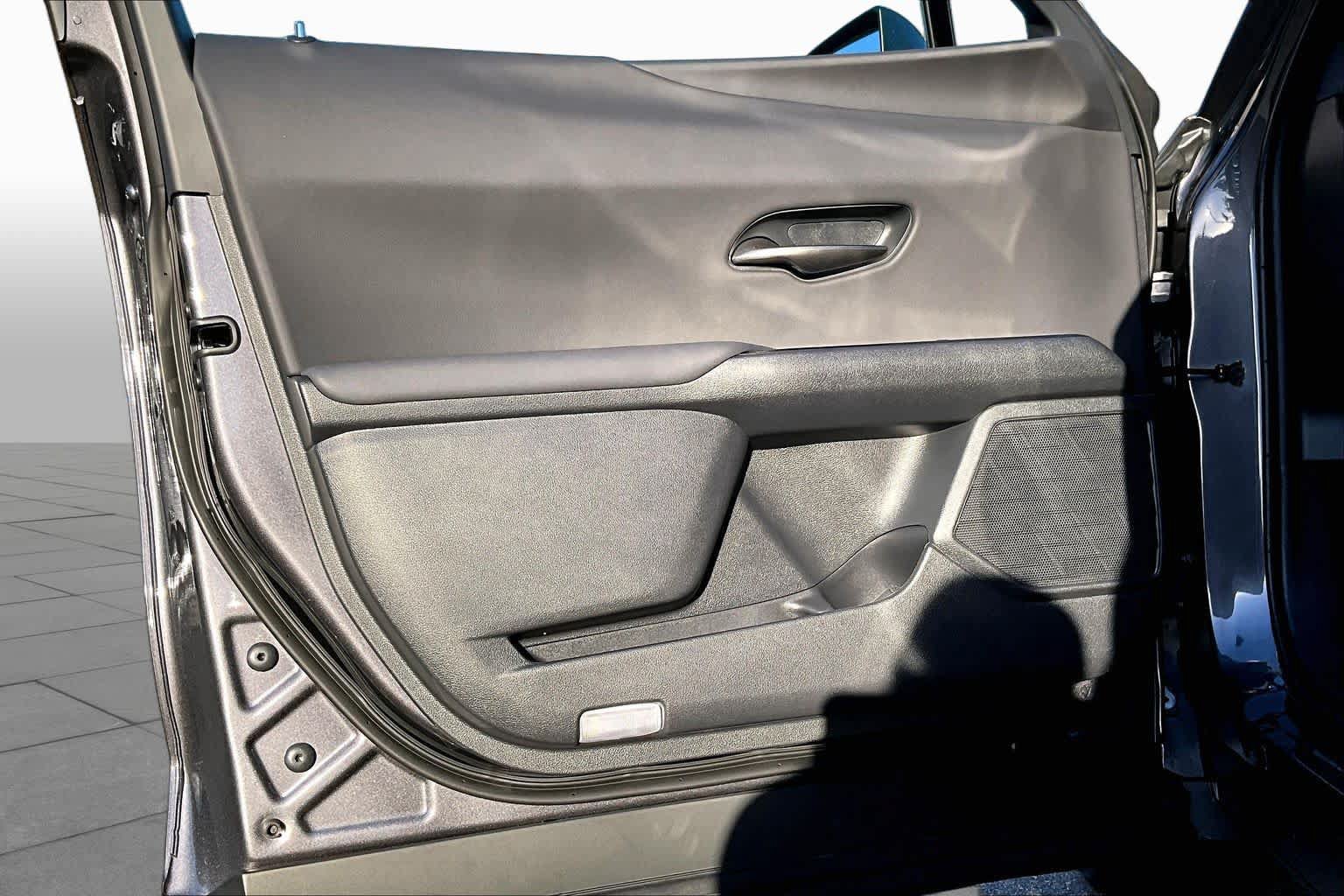 New 2026 Lexus UX 300h FWD image 16