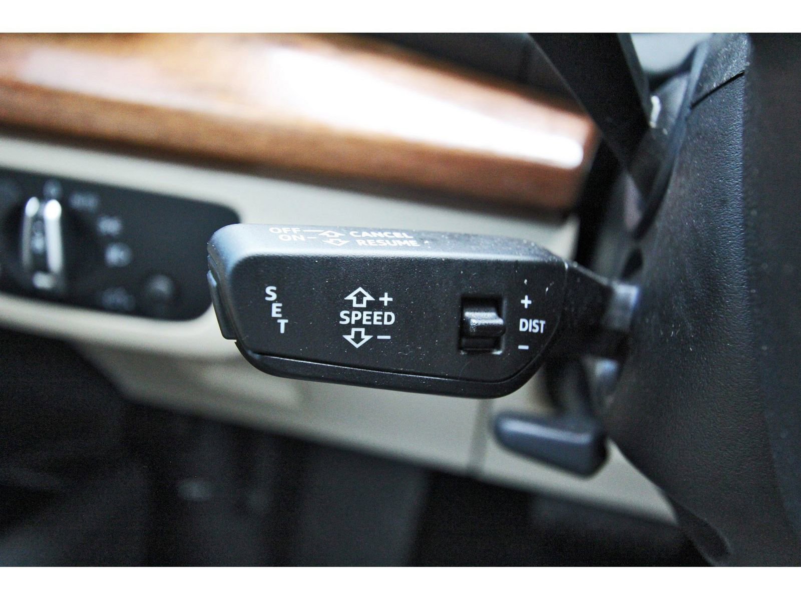 Used 2023 Audi Q5 2.0T Premium Plus w/ Premium Plus Package image 12