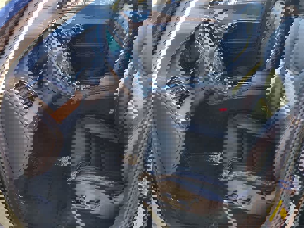 Used 2019 Volvo XC90 T8 Inscription w/ Luxury Package image 8