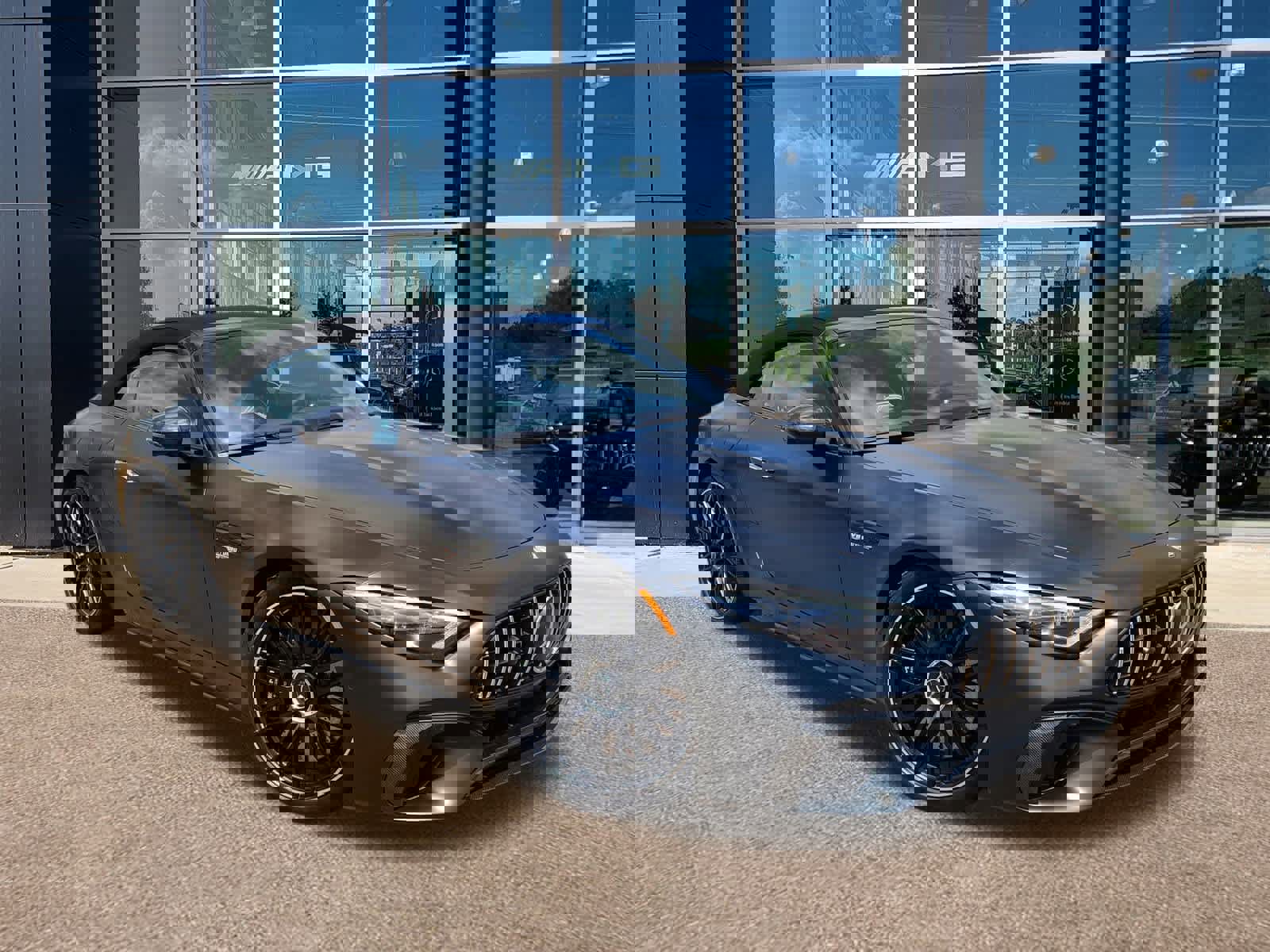 New 2025 Mercedes-Benz SL 63 AMG S e Performance 4MATIC image 3