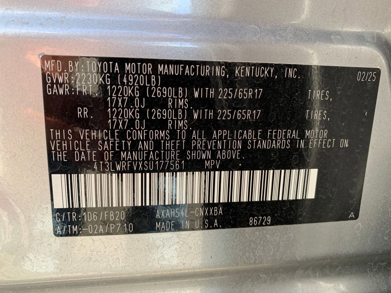 Used 2025 Toyota RAV4 LE image 28