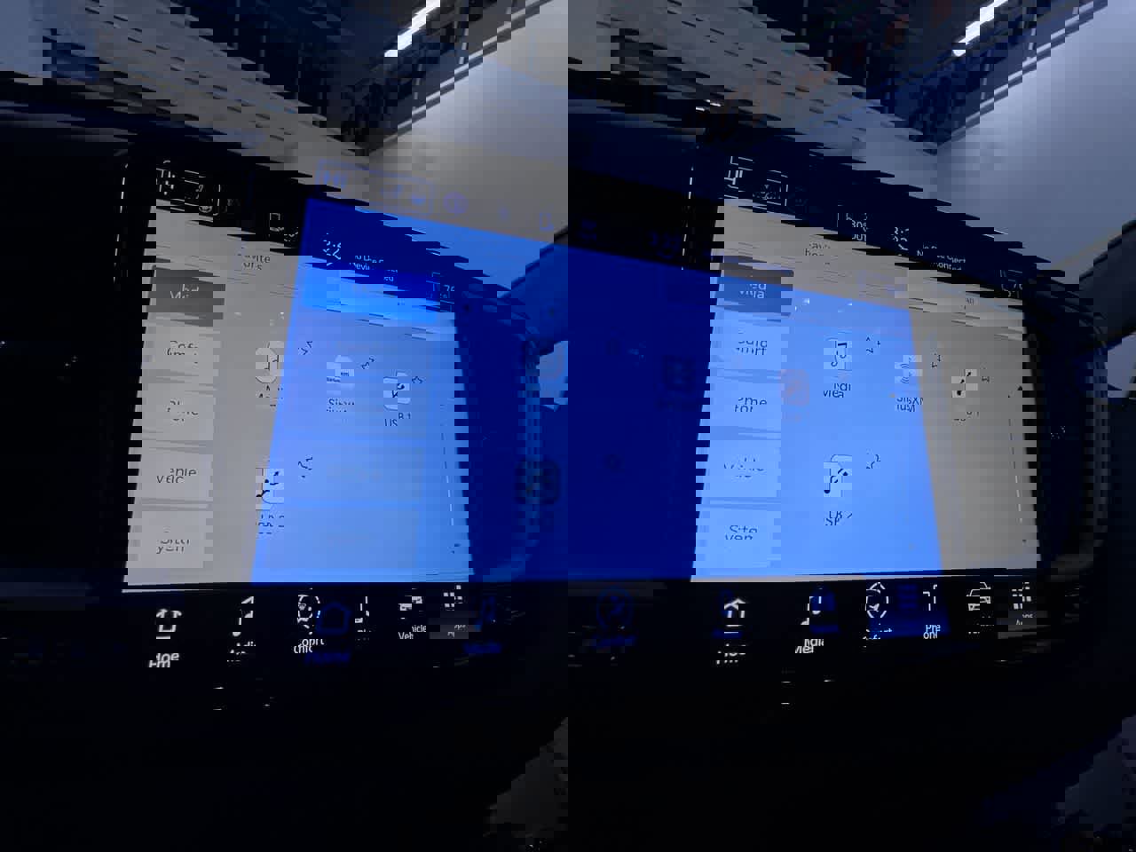 Used 2024 Chrysler Pacifica Touring-L image 25