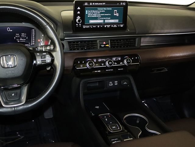 Used 2023 Honda Pilot Elite image 17