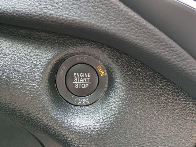 Certified 2023 Jeep Cherokee Altitude Lux w/ Mopar Interior Package image 22