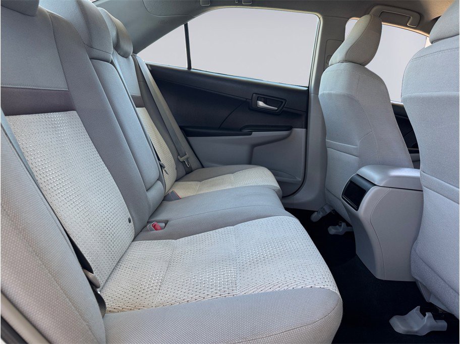 Used 2012 Toyota Camry LE FWD image 23