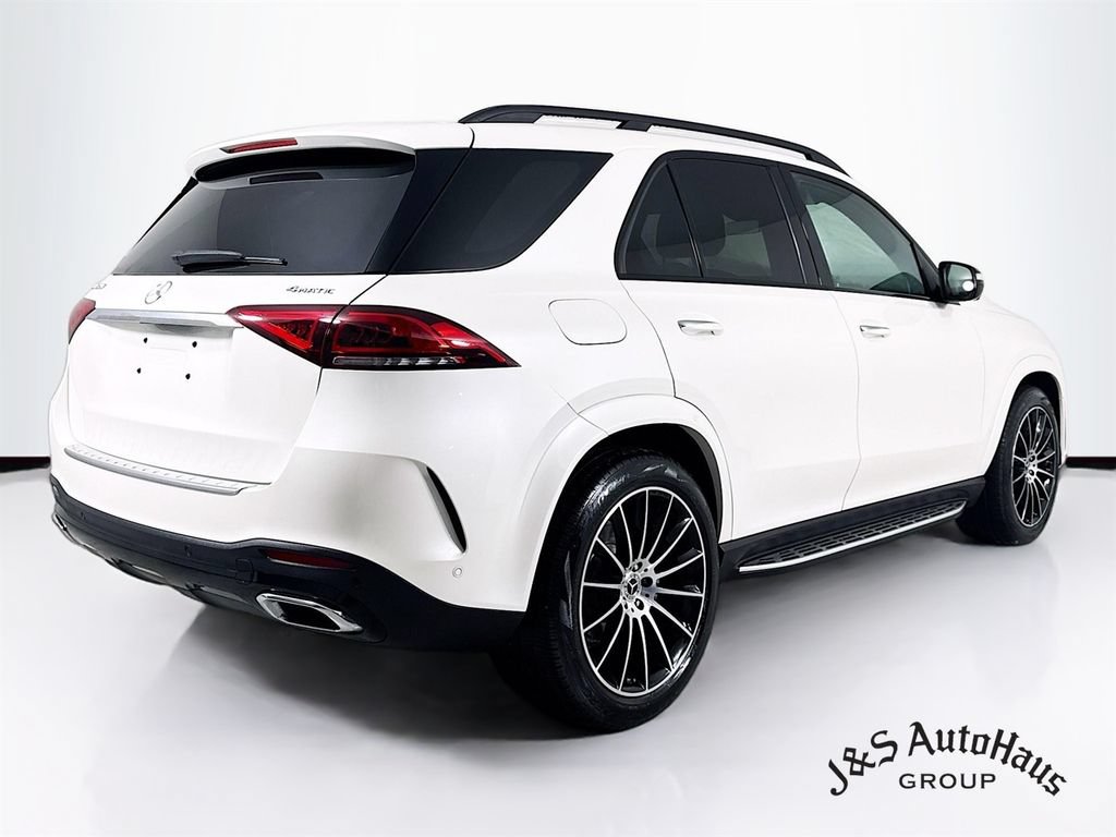 Used 2022 Mercedes-Benz GLE 350 4MATIC w/ AMG Line Exterior image 7