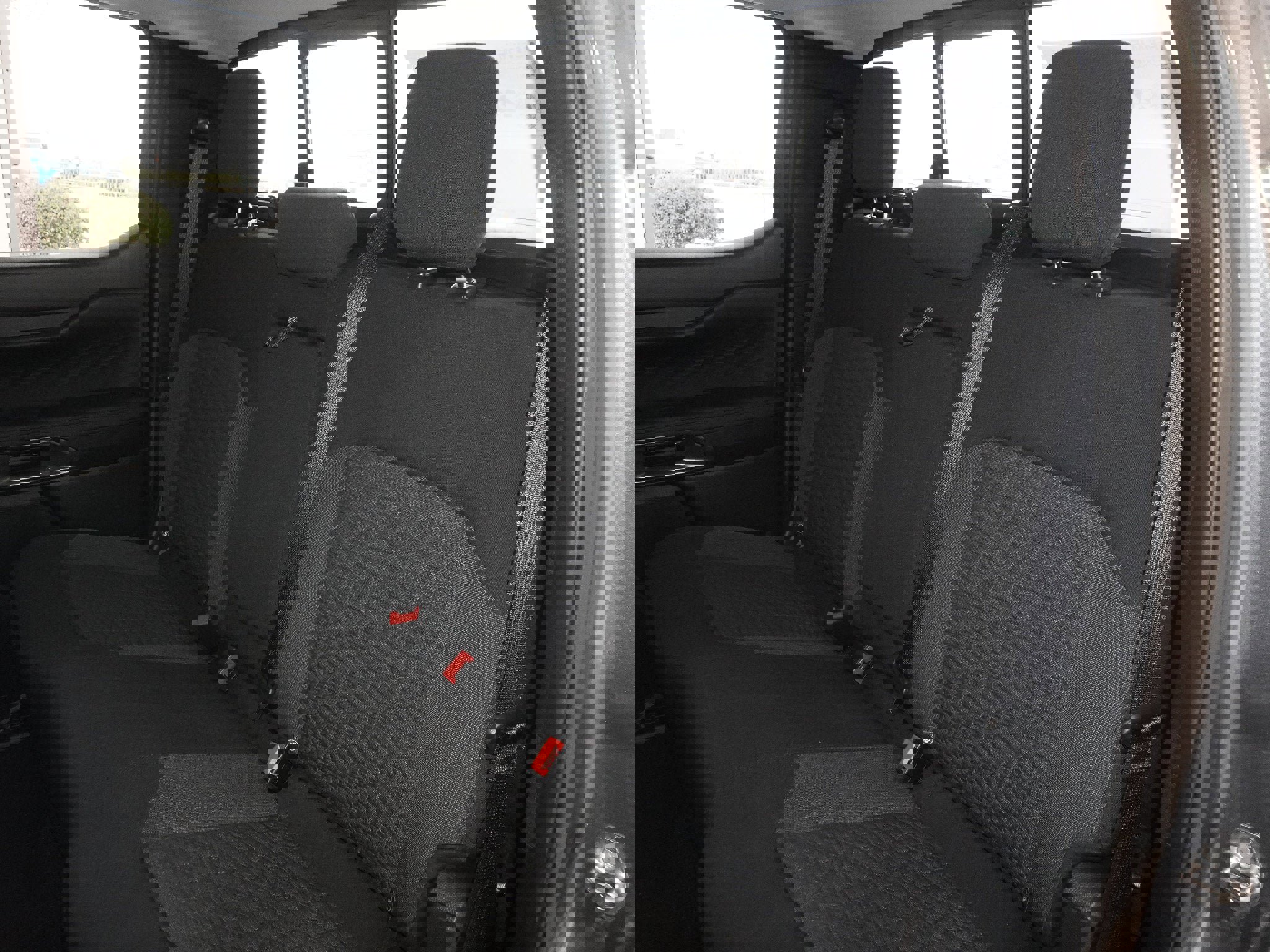 New 2025 Ford Ranger XLT w/ Equipment Group 301A High image 38