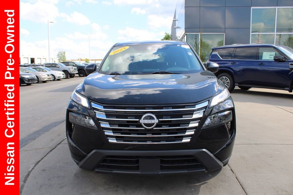 Certified 2024 Nissan Rogue S AWD/4WD image 2
